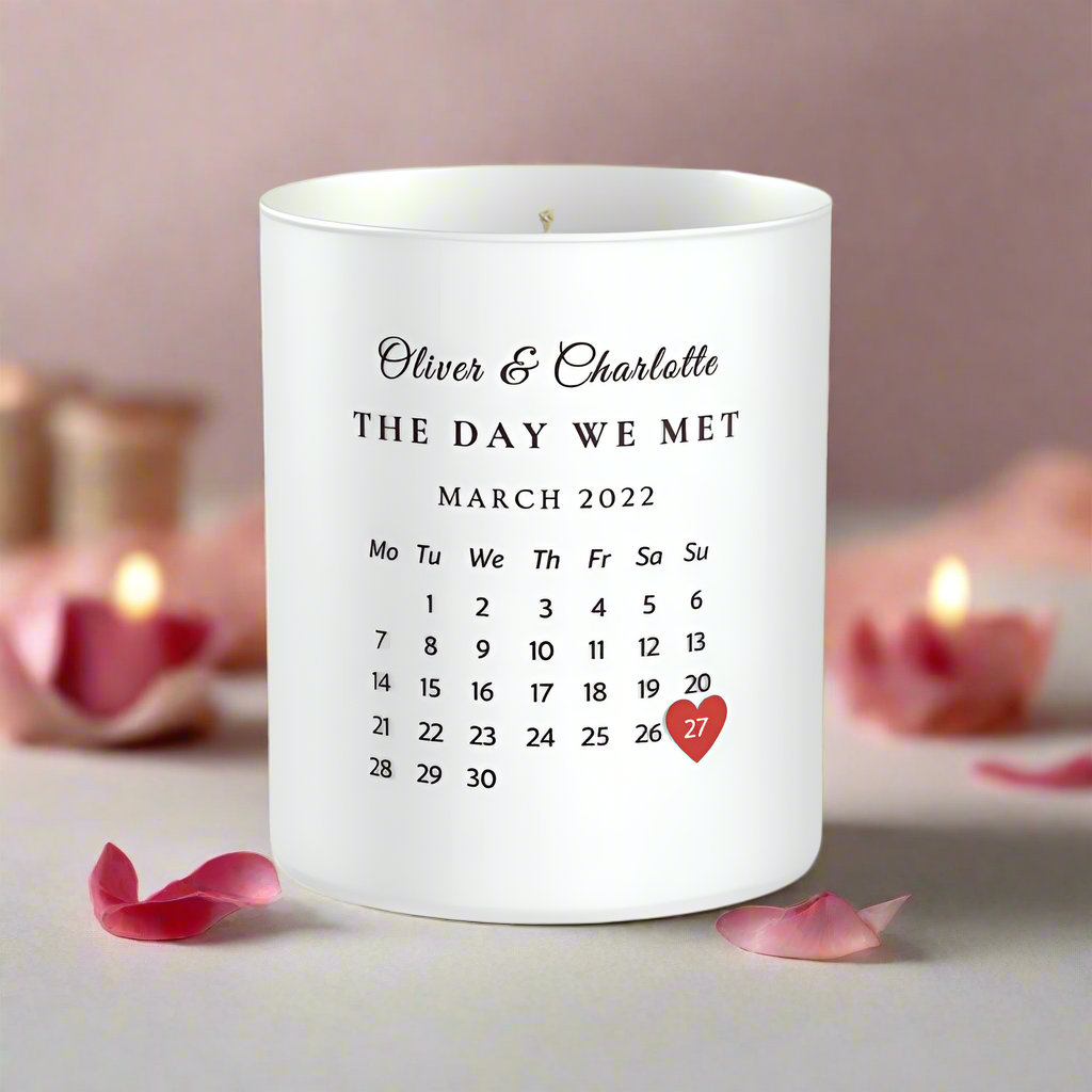 Anniversary Candle Gift For Her and For Him, Fresh Marine Scent with Sea Salt, Amber, Driftwood & Vegan Wax Gift